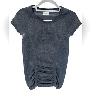 Athleta Fast Track Ruched Short Sleeve Tee Gray Women’s size Small